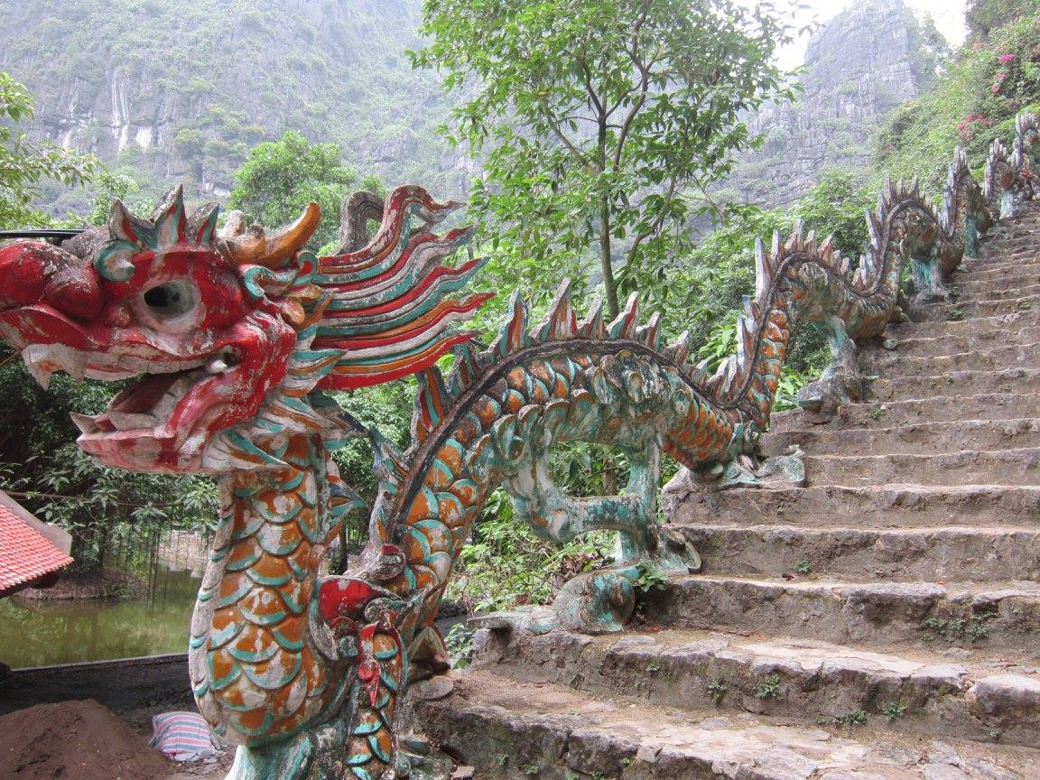 Dragon railing on steps in Vietnam (Tam Coc)